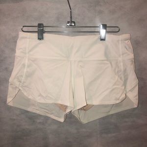 White Lululemon Speed Up Shorts Size 4